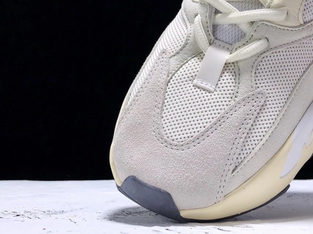 EG7596 Yeezy Adidas 700 Analog Boost 0823
